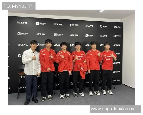 JDG战队心理素质提升之路：从挫折中崛起的英雄联盟传奇