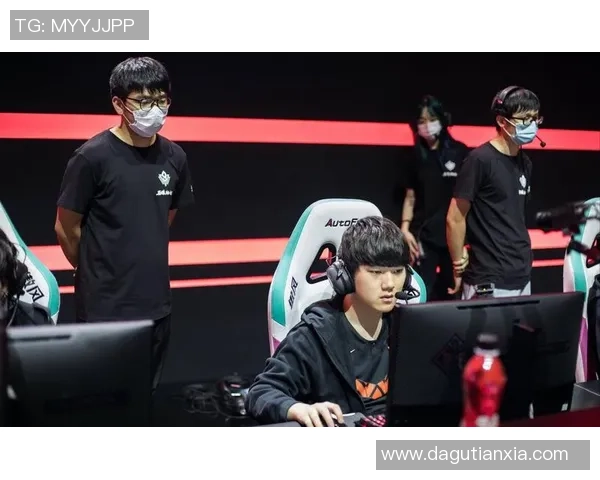 TES战队以57分稳居世界冠军杯积分榜首位竞争愈发激烈 TES战队以57分稳居世界冠军杯积分榜首位竞争愈发激烈