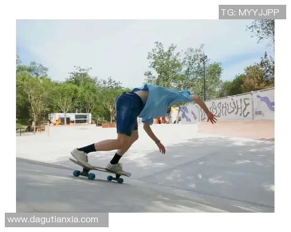 成都极限运动队在世界滑板锦标赛中的默契配合与精彩表现分析